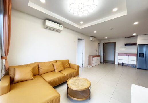 Lovely 2-bedroom apartment at Kosmo Tay Ho for rent (1)