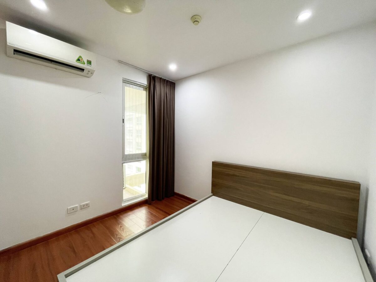 Lovely 3-bedroom 145-SQM apartment for rent at P1 Ciputra (17)