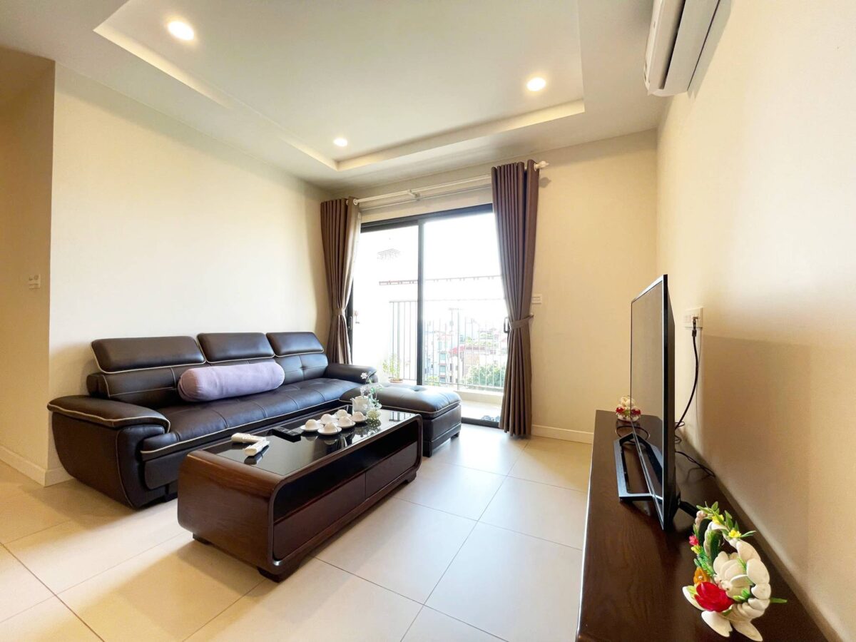 Cheap luxurious 2-bedroom apartment at Kosmo Tay Ho for rent (3)