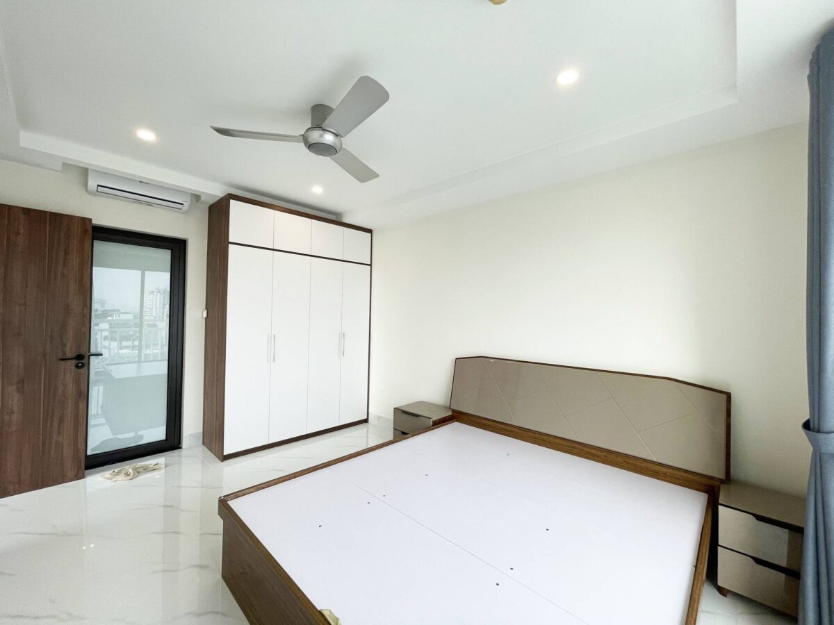 High-end 3-bedroom apartment at G3 Ciputra for rent (20)