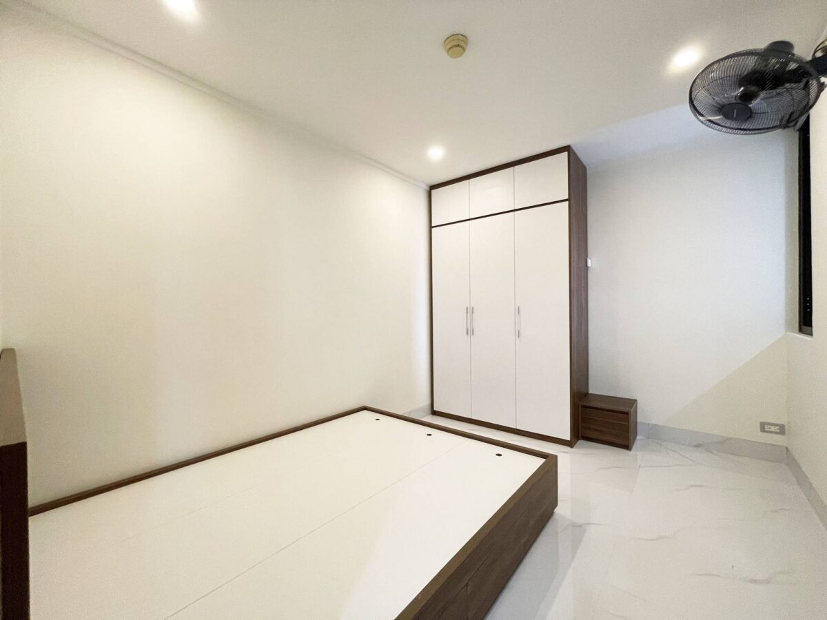 High-end 3-bedroom apartment at G3 Ciputra for rent (25)