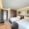 Luxurious 4-bedroom apartment at Oakwood Residence Hanoi for rent (11)