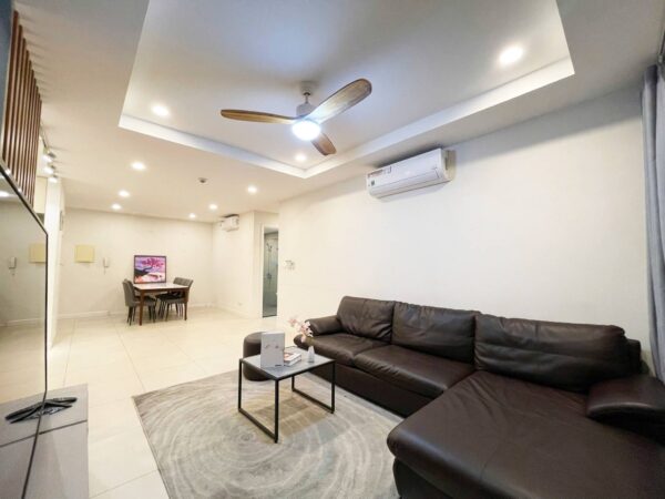 Fantastic lake-view 3-bedroom apartment at Kosmo Tay Ho for rent (1)