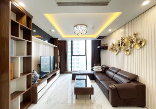 Luxurious 3-bedroom apartment for rent at Sunshine City (1)