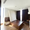 Luxurious 3-bedroom apartment for rent at Sunshine City (15)