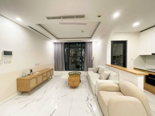 Rustic 3-bedroom apartment for rent at Sunshine City (1)