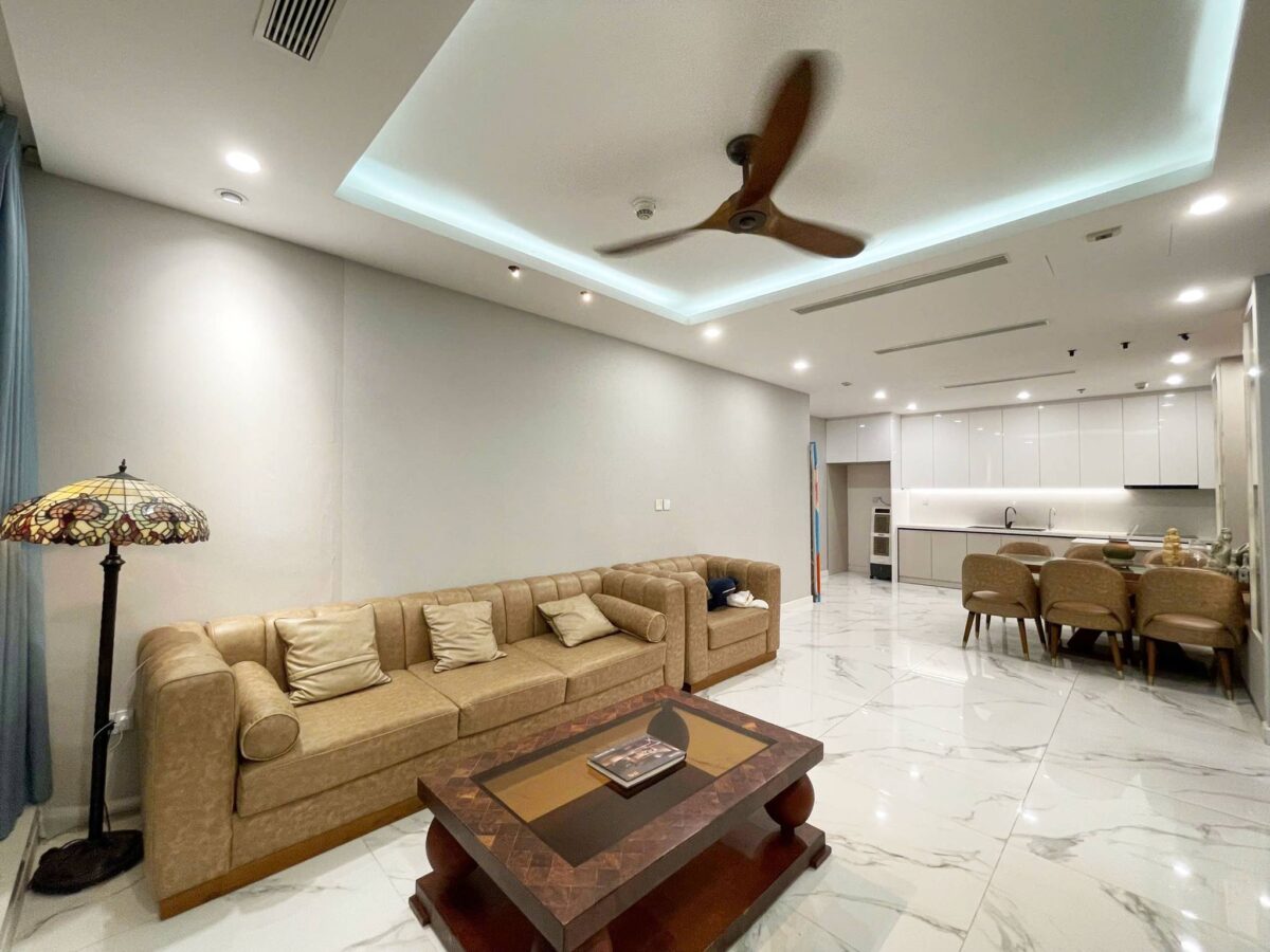 Big 3-bedroom117SQM apartment for rent at Sunshine City (1)