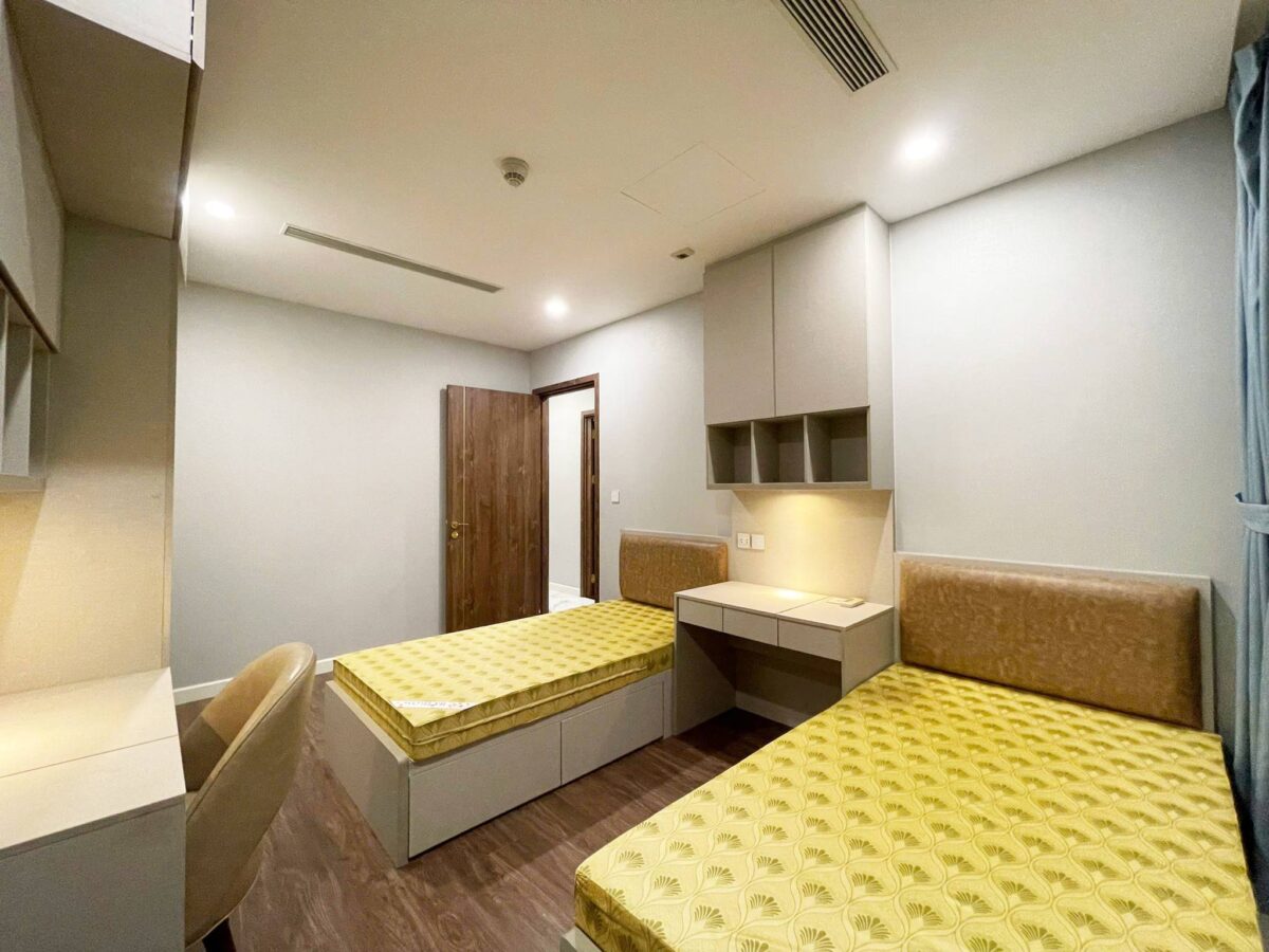 Big 3-bedroom117SQM apartment for rent at Sunshine City (12)