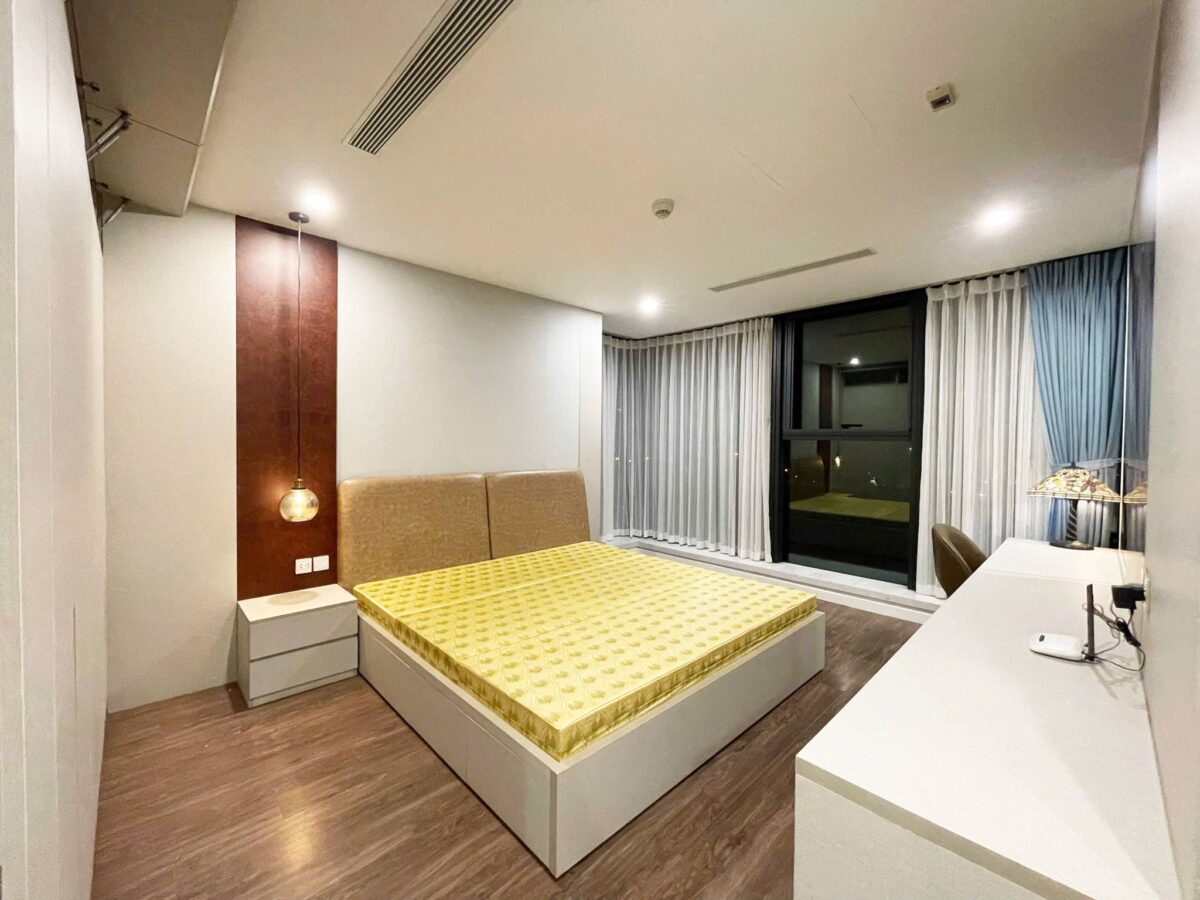 Big 3-bedroom117SQM apartment for rent at Sunshine City (16)