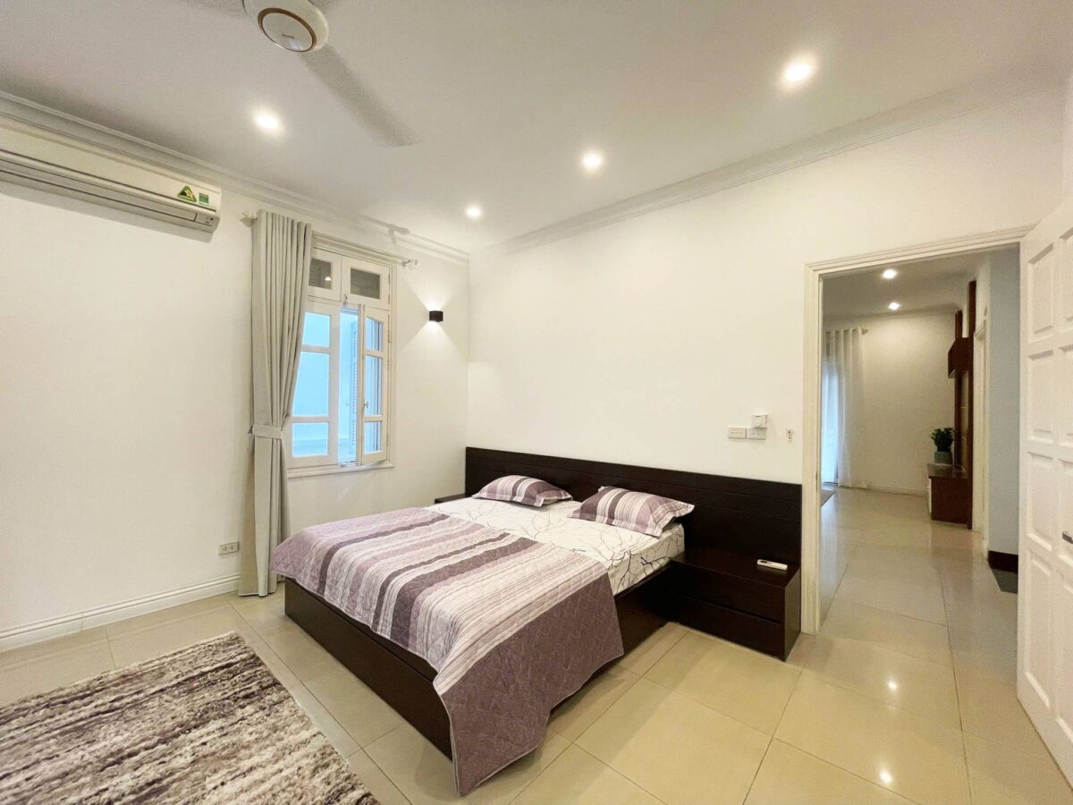 Desirable 5BRs villa for rent at Ciputra Hanoi (21)