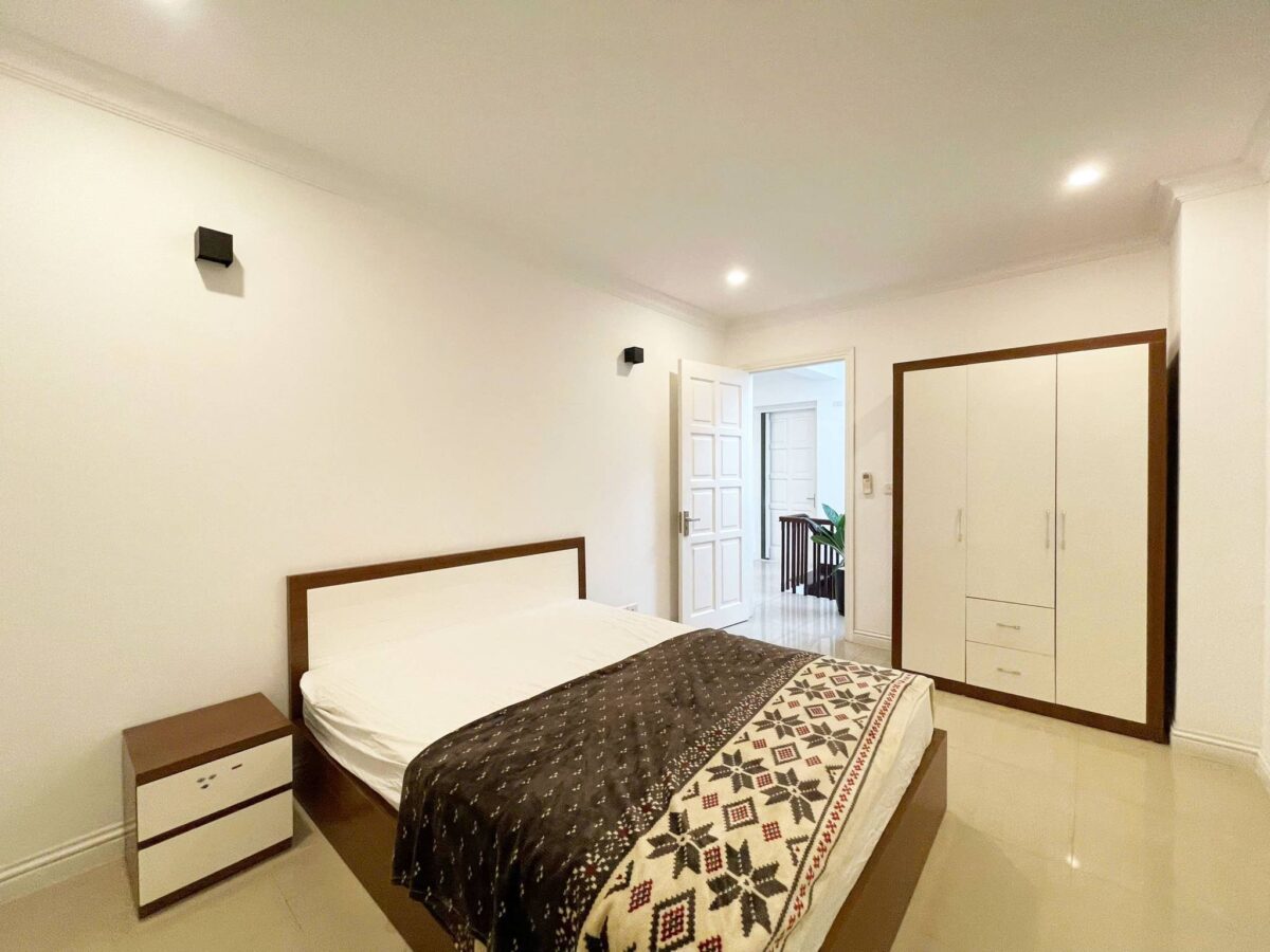 Desirable 5BRs villa for rent at Ciputra Hanoi (35)