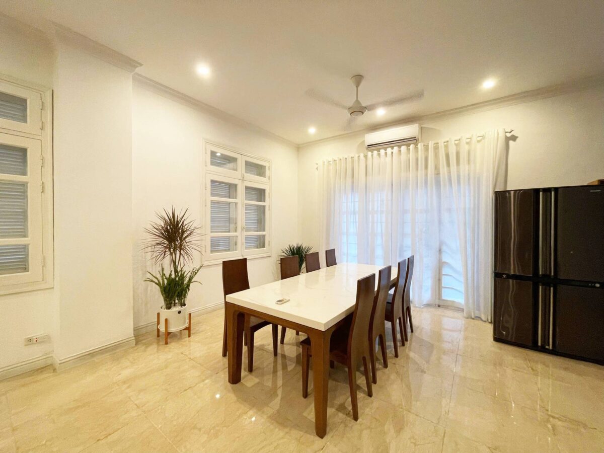 Desirable 5BRs villa for rent at Ciputra Hanoi (9)