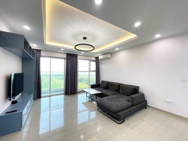 Incredibly beautiful 154 SQM - 3BRs apartment at The Link Ciputra for rent (1)