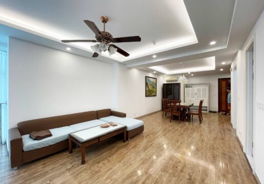 Cheap 3-bedroom apartment for rent at E4 Ciputra (1)