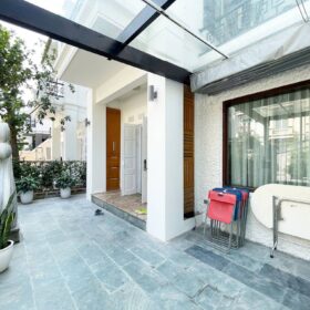 Newly renovated villa for rent at T8 Ciputra (1)