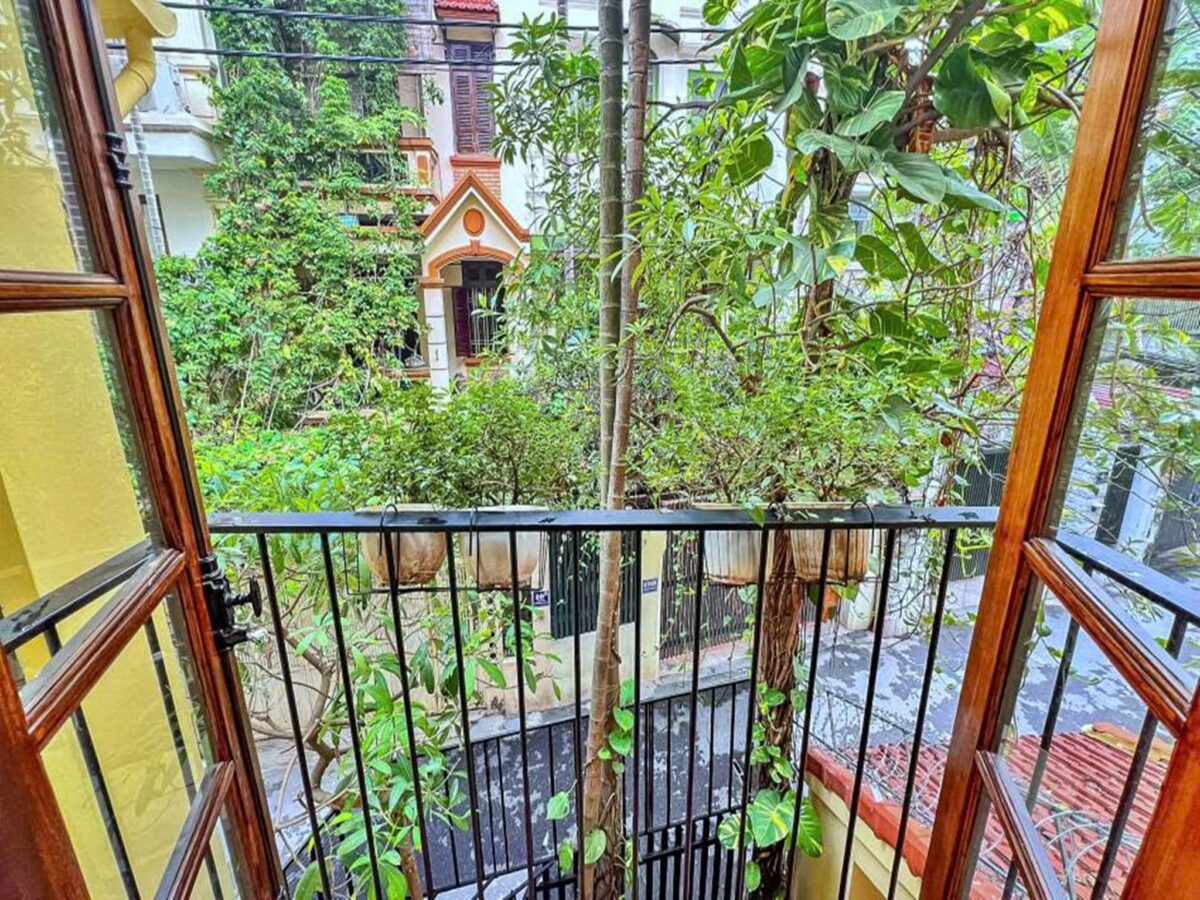 A Charming Three-Story Villa in Tay Ho's Serene Neighborhood (33)