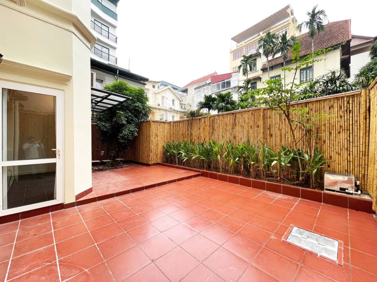 Beautiful 5BRs pool villa for rent on To Ngoc Van, Tay Ho, Hanoi (41)