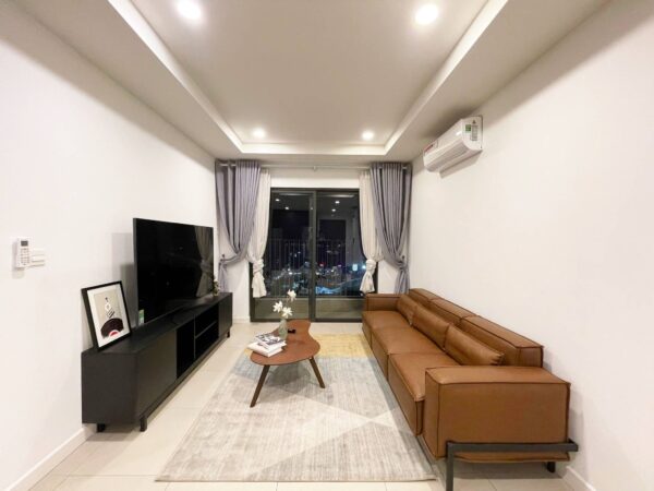 Brand-new 2-bedroom apartment for rent at Kosmo Tay Ho (1)