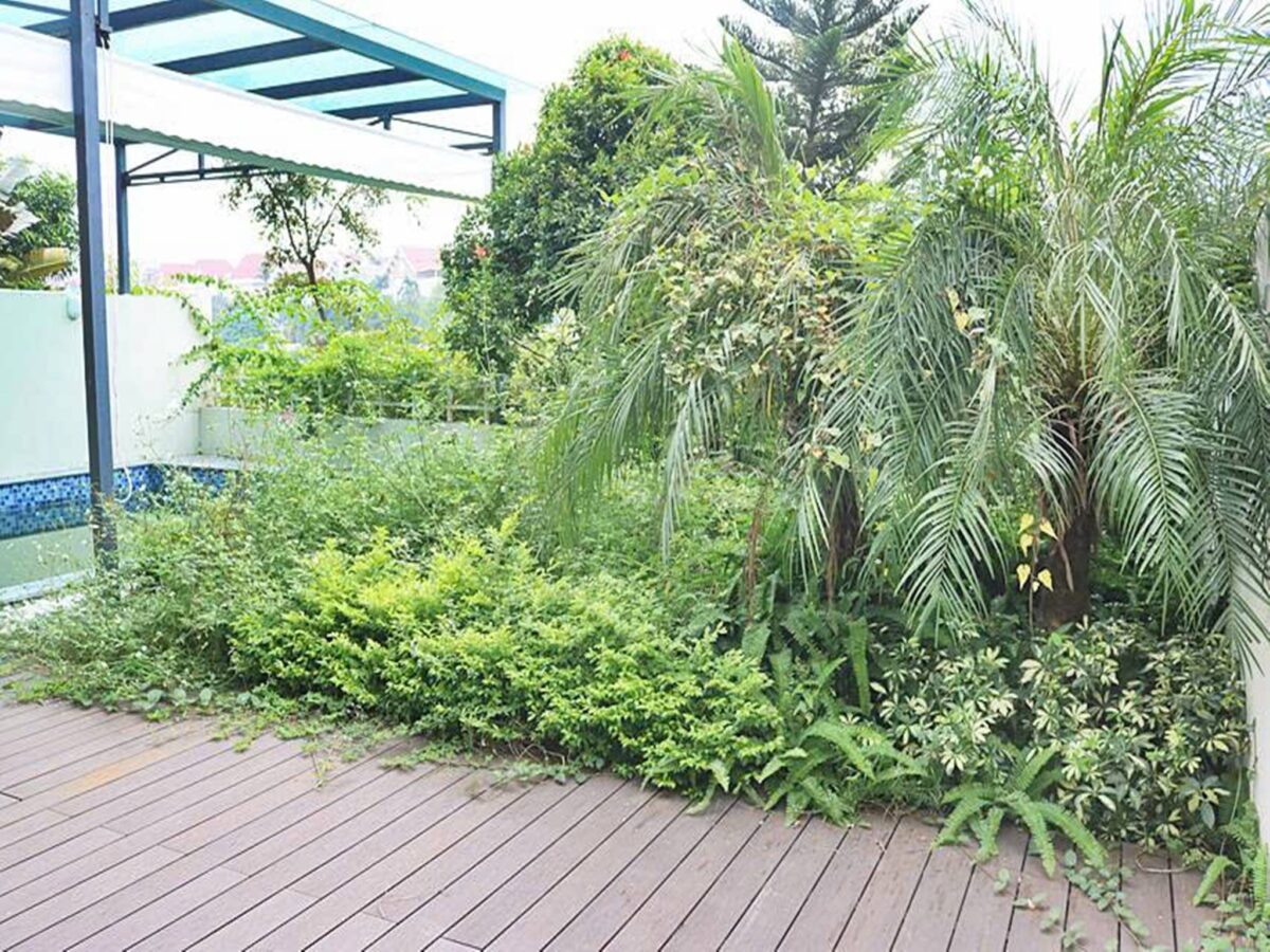 Giant 6-bedroom garden villa for rent at Q block, Ciputra Hanoi (38)