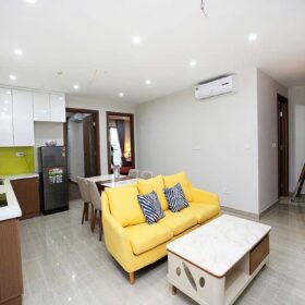 Lovely 2-bedroom apartment at L3 Ciputra for rent (1)