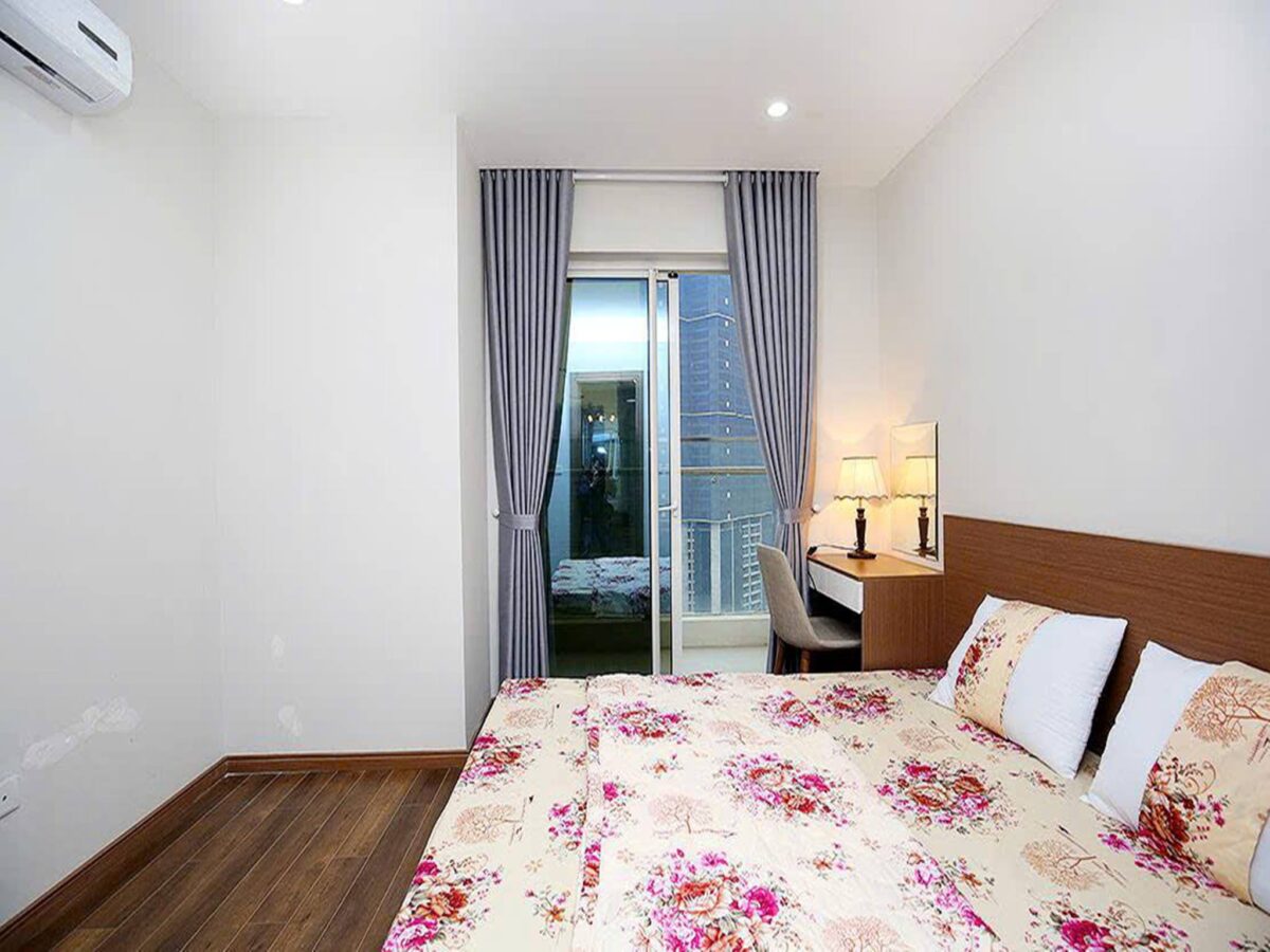 Lovely 2-bedroom apartment at L3 Ciputra for rent (13)