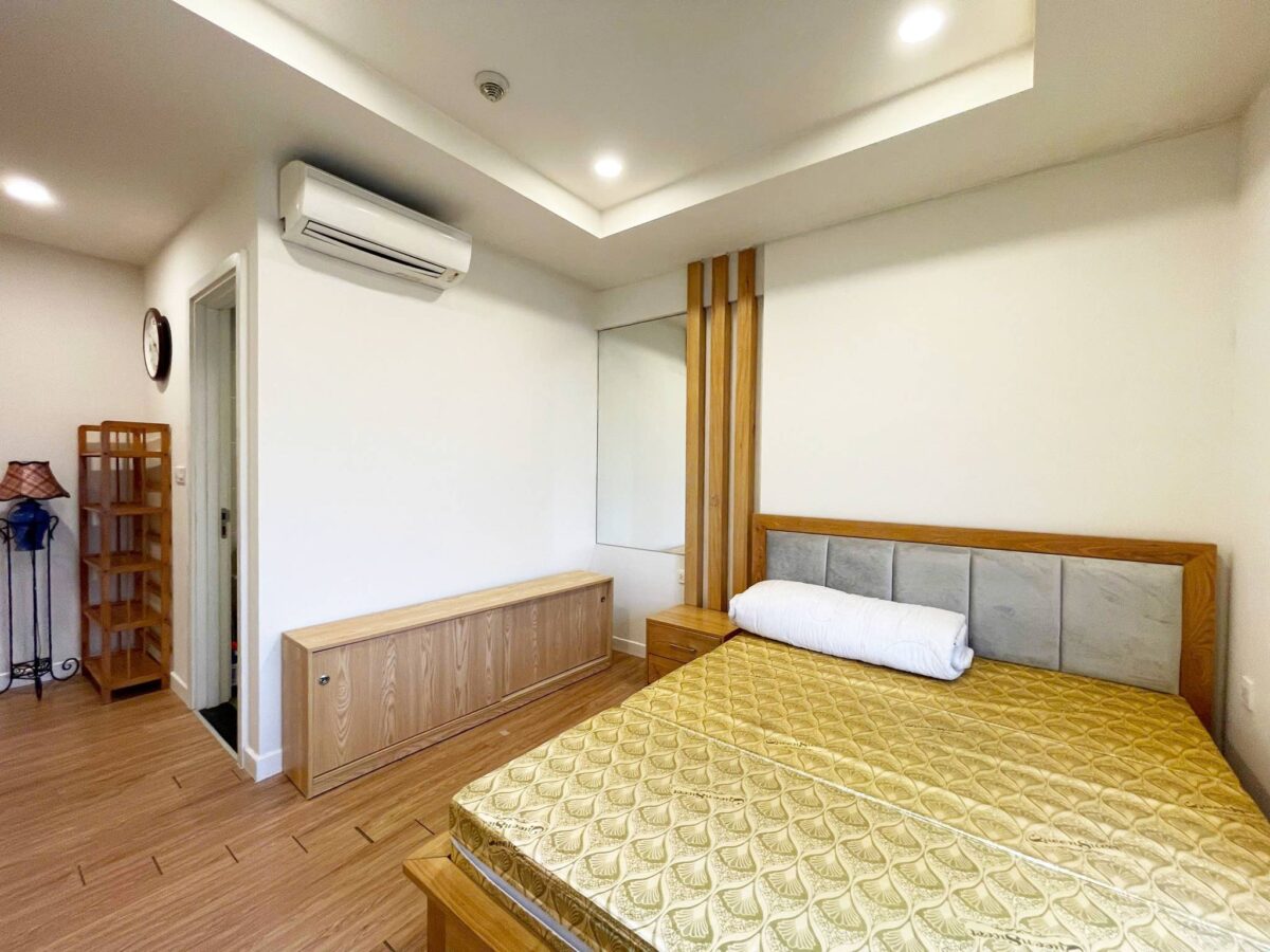 Reasonable-pricing apartment for rent at Kosmo Tay Ho (12)