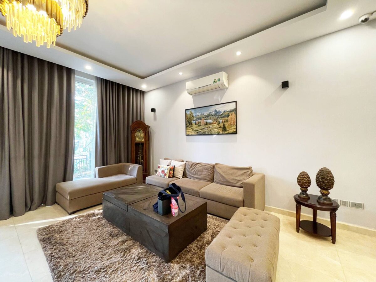 High-end 3-floor villa for rent at K2 Ciputra (5)