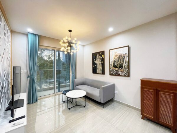 New 2-bedroom apartment for rent at Ciputra Hanoi (1)