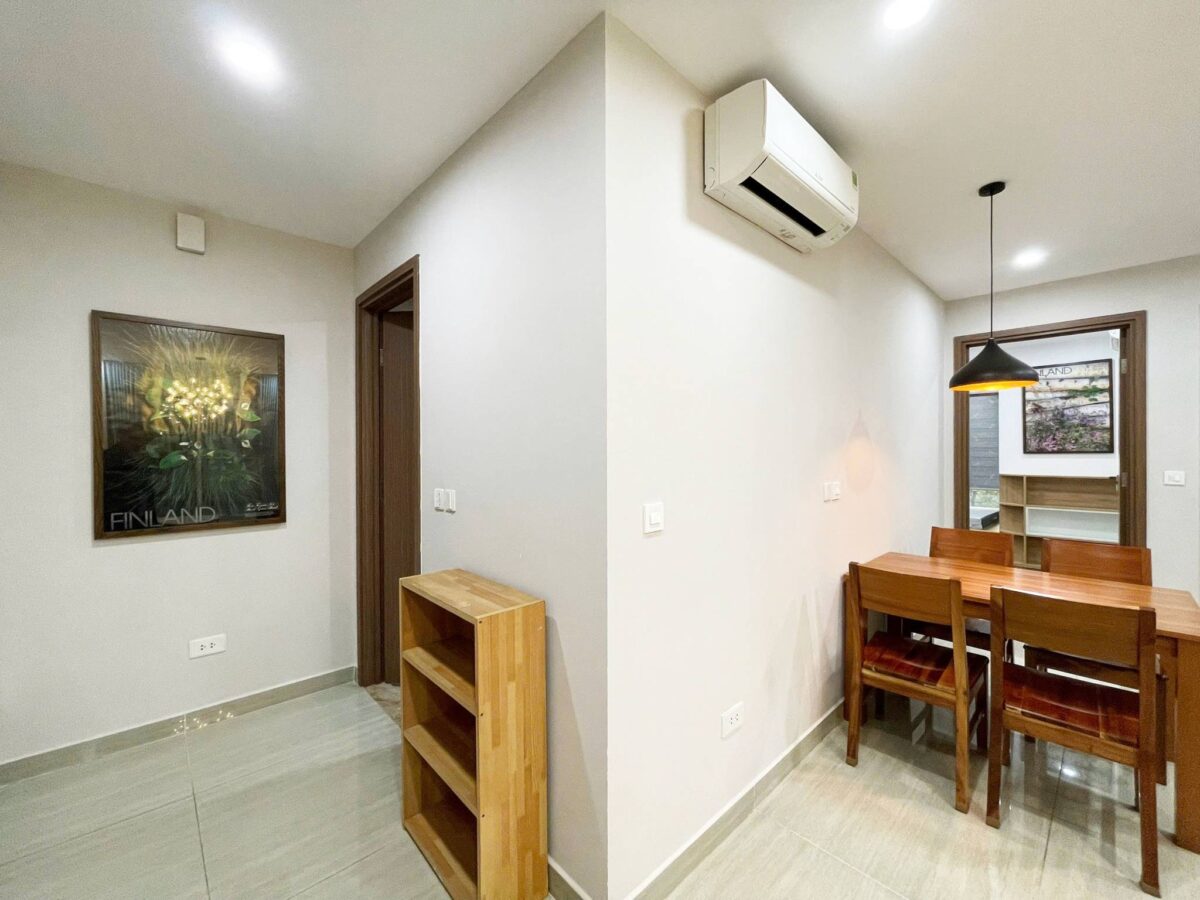 New 2-bedroom apartment for rent at Ciputra Hanoi (8)