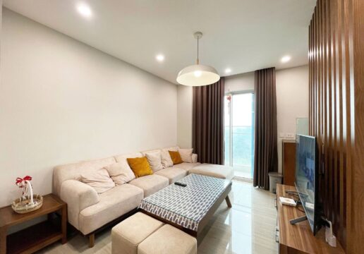 Cozy 2-bedroom apartment for rent at The Link Ciputra (1)