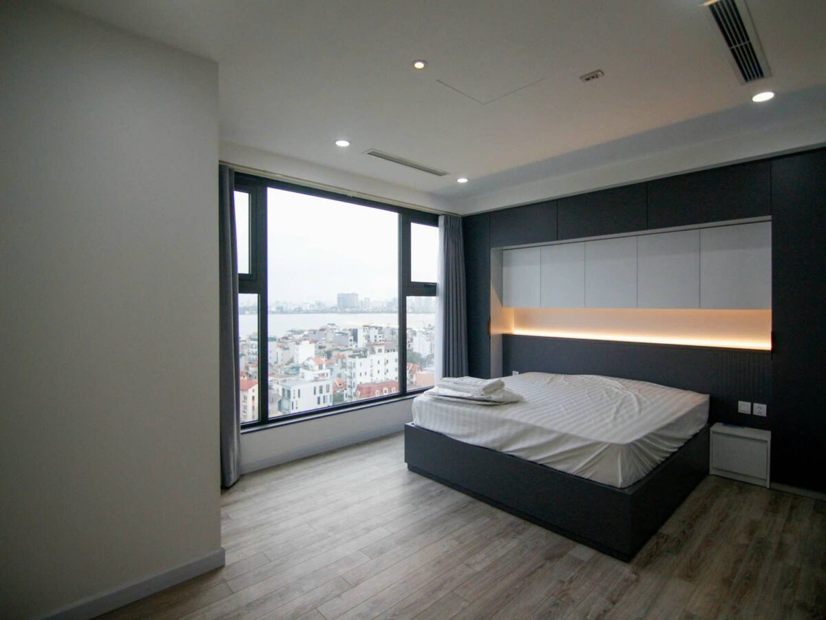 High-class 3-bedroom apartment at Le Roi Soleil for rent (15)