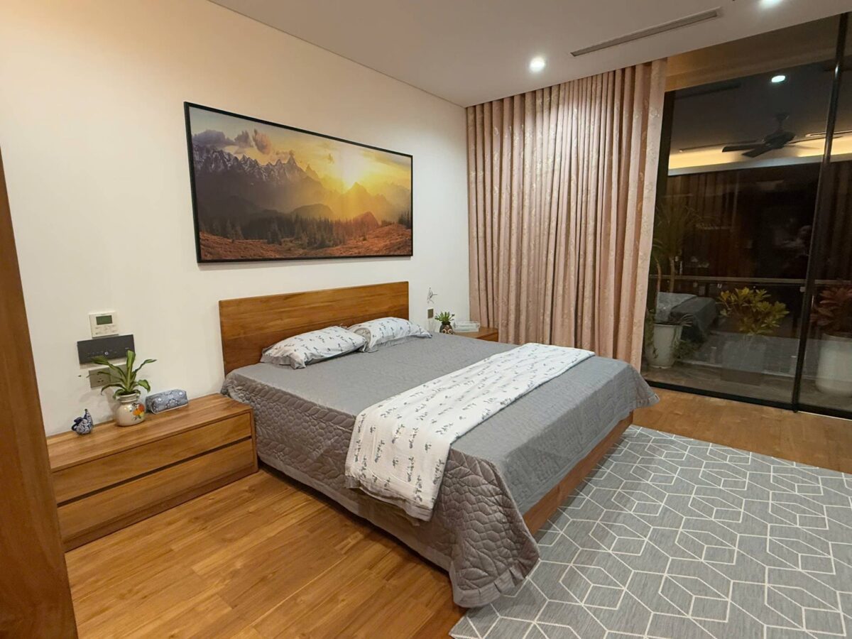 Excellent 270m2 island villa with river view for rent at Ecopark (11)
