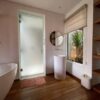 Excellent 270m2 island villa with river view for rent at Ecopark (17)
