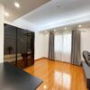 Cheap 3-bedroom 154-SQM apartment at E4 Ciputra for rent (15)