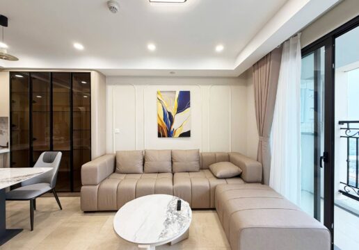 Brand-new & Elegant 2-bedroom apartment for rent at D' Le Roi Soleil (1)