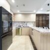 Brand-new & Elegant 2-bedroom apartment for rent at D' Le Roi Soleil (6)