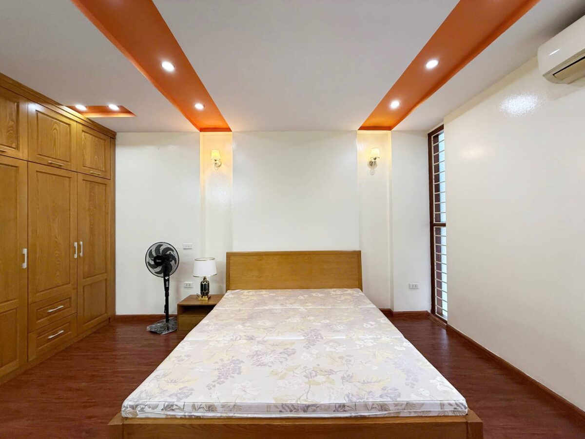 Cheap 2-bedroom house for rent at Phu Thuong, Tay Ho, Hanoi (7)
