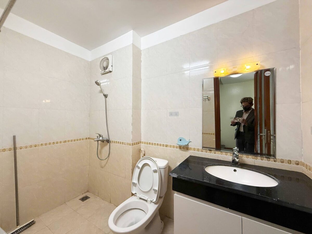 Cheap 2-bedroom house for rent at Phu Thuong, Tay Ho, Hanoi (9)