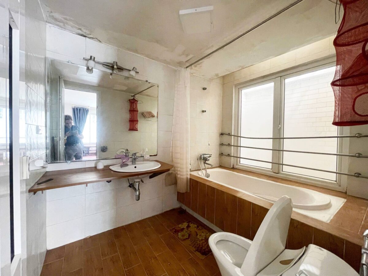 Fully furnished 3BRs house for rent on Dang Thai Mai Street, Tay Ho Westlake (21)