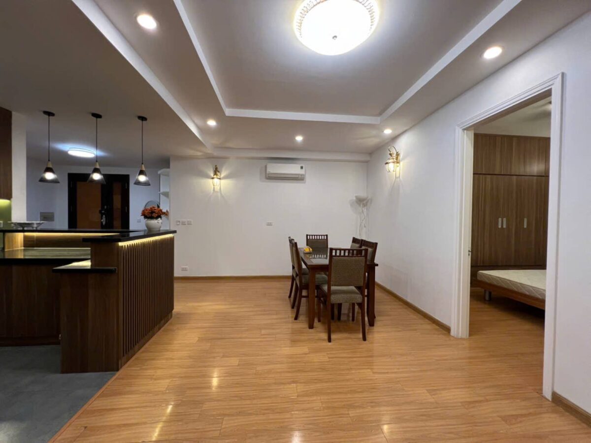 Gorgeous 4-bedroom apartment at E1 Ciputra for rent (7)