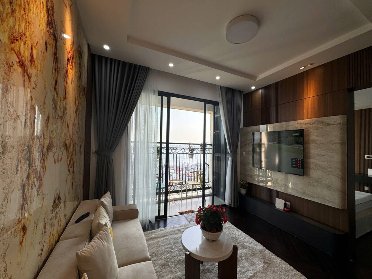 Neo-Classical 2BRs apartment for rent at D' Le Roi Soleil (2)