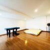 Splendid 3-bedroom penthouse at G2 Ciputra for rent (18)