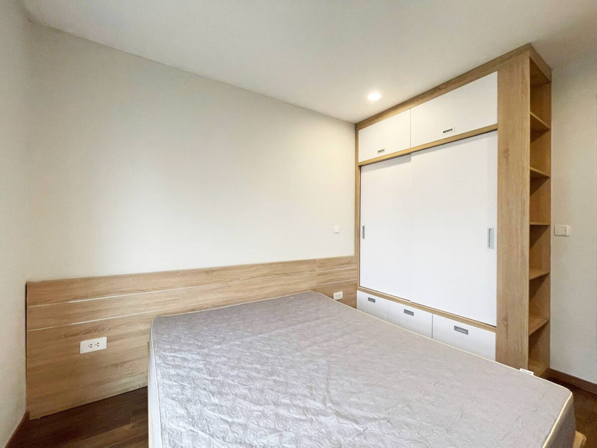 Very cheap 3-bedroom apartment at The Link Ciputra for rent (10)