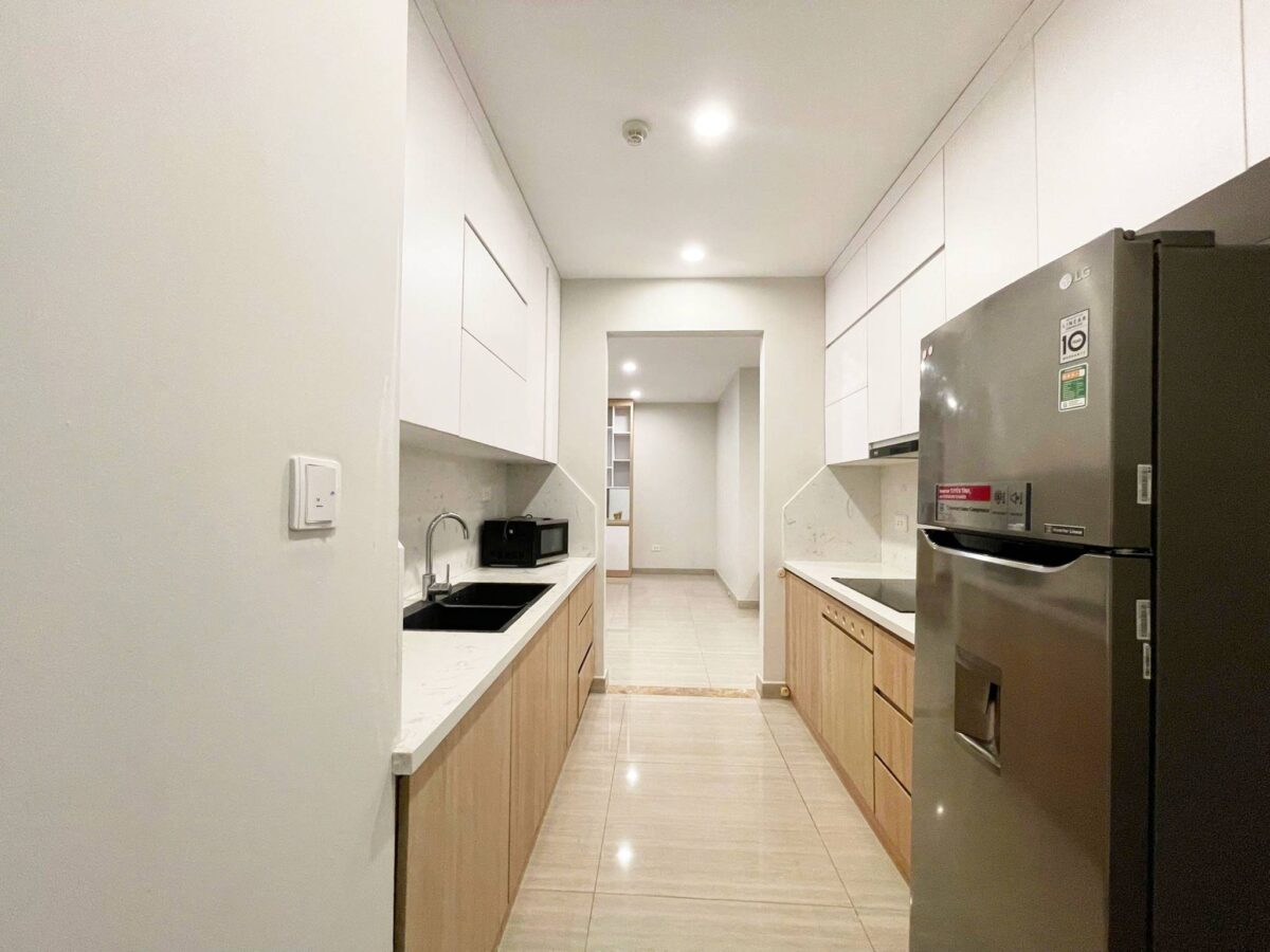 Very cheap 3-bedroom apartment at The Link Ciputra for rent (3)