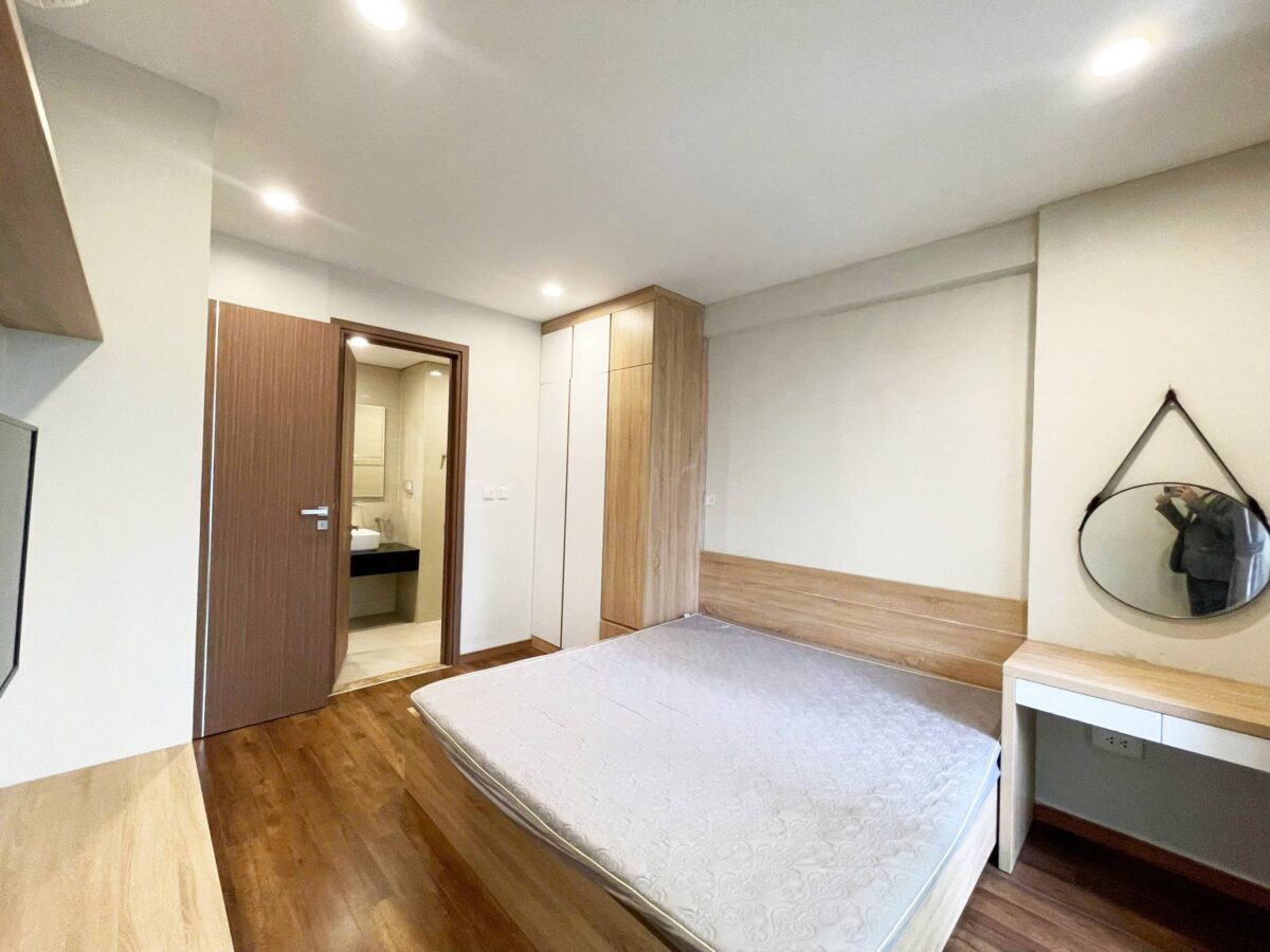 Very cheap 3-bedroom apartment at The Link Ciputra for rent (6)