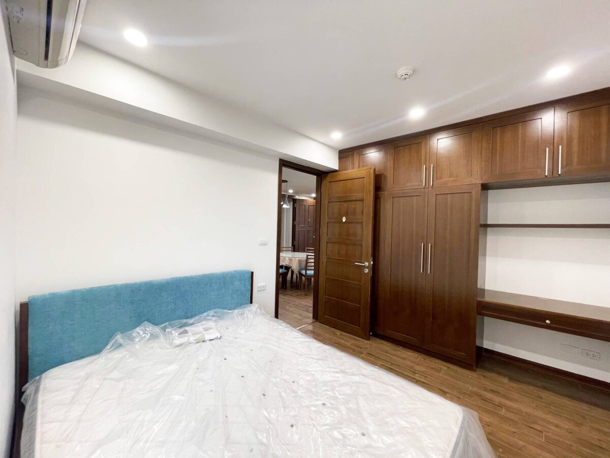 Well - renovated 3BHK apartment at P2 Ciputra for rent (14)