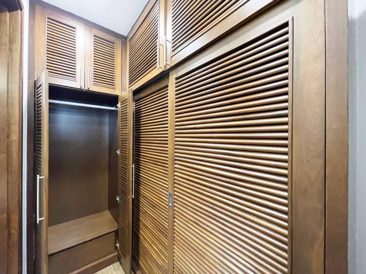 Well - renovated 3BHK apartment at P2 Ciputra for rent (15)
