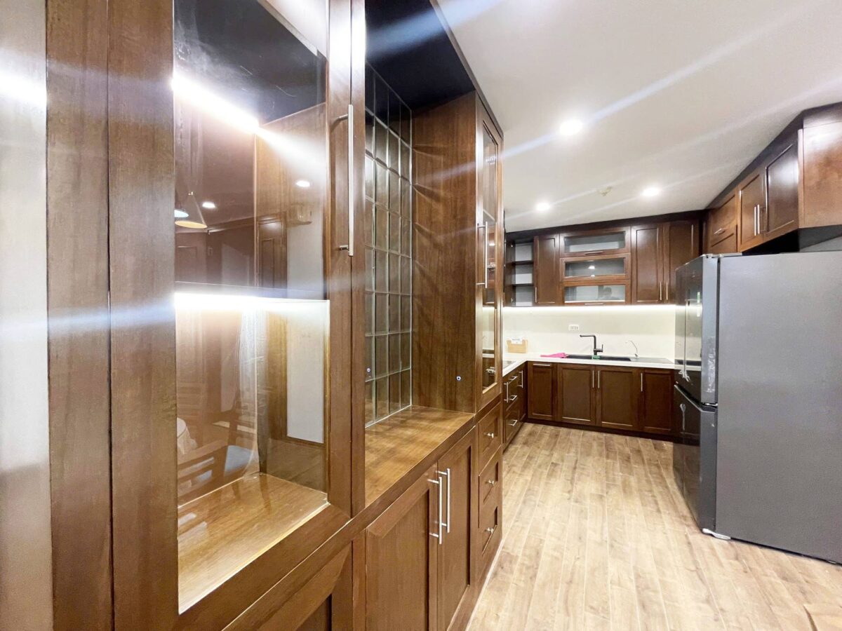 Well - renovated 3BHK apartment at P2 Ciputra for rent (6)
