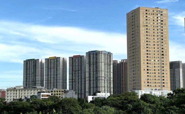 Apartment Buildings in Hanoi's Central Area Continue to Increase in Price 3 Apartment supply in suburban districts overwhelms the supply in the entire Hanoi market