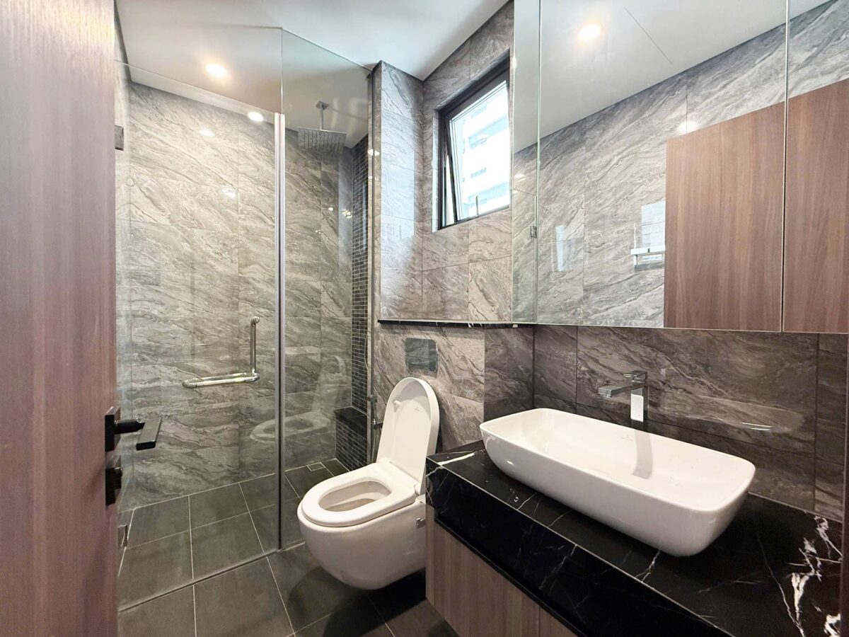 Brand-new 2-bedroom apartment for rent at T1 building, Heritage Westlake (11)
